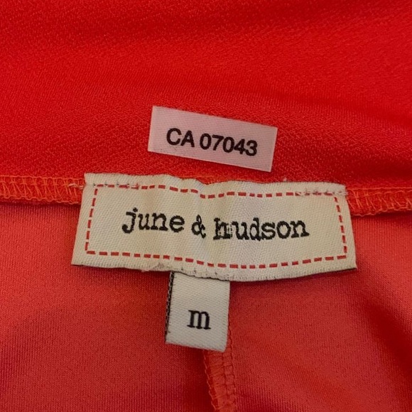 Stunning June & Hudson Maxi Dress with Thigh Slit - Picture 5 of 5